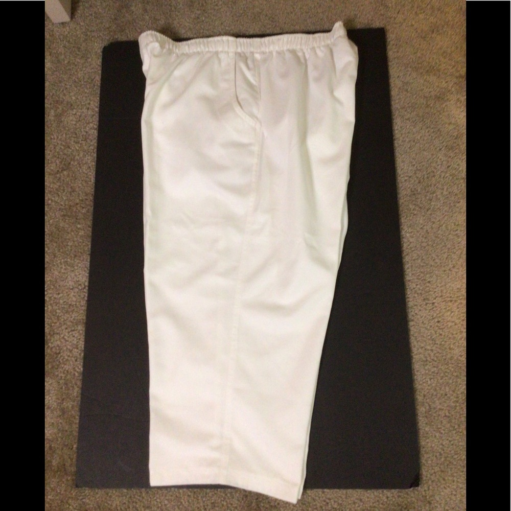 Kim Rogers Petite Summer White Capris